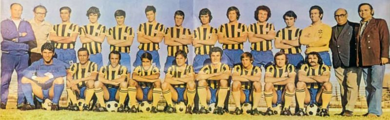 קובץ:תמונה קבוצתית 1972-73.jpg