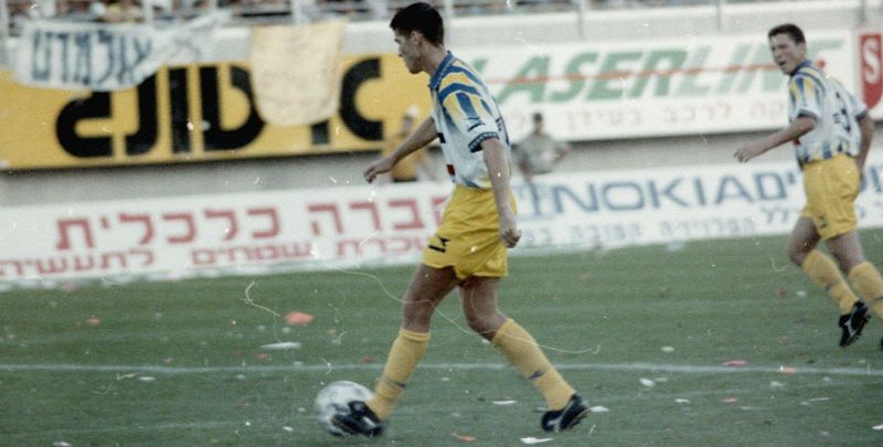 קובץ:אבי נמני נגד ביתר 11-09-1993.jpg