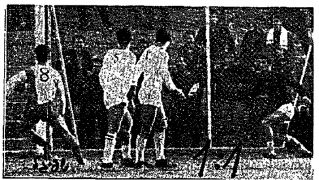 גיורא שפיגל שער-04-02-1966-עיתון.jpg