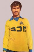 אריה מזרחי-פרופיל.jpg