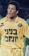 ניר קלינגר-פרופיל.JPG
