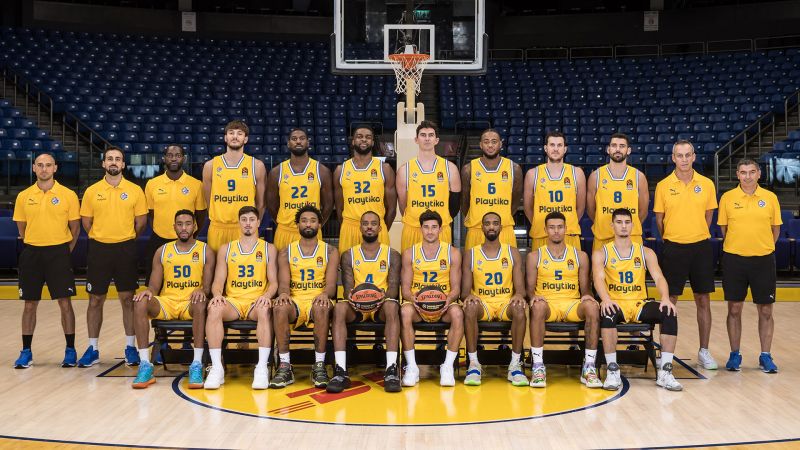 קובץ:כדורסל - תמונה קבוצתית 2022-23.jpg