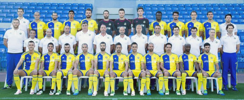 קובץ:תמונה קבוצתית 2015-16.jpg