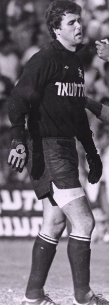 קובץ:עמנואל שוורץ-פרופיל.jpeg