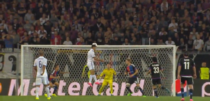 קובץ:זהבי מול באזל.png